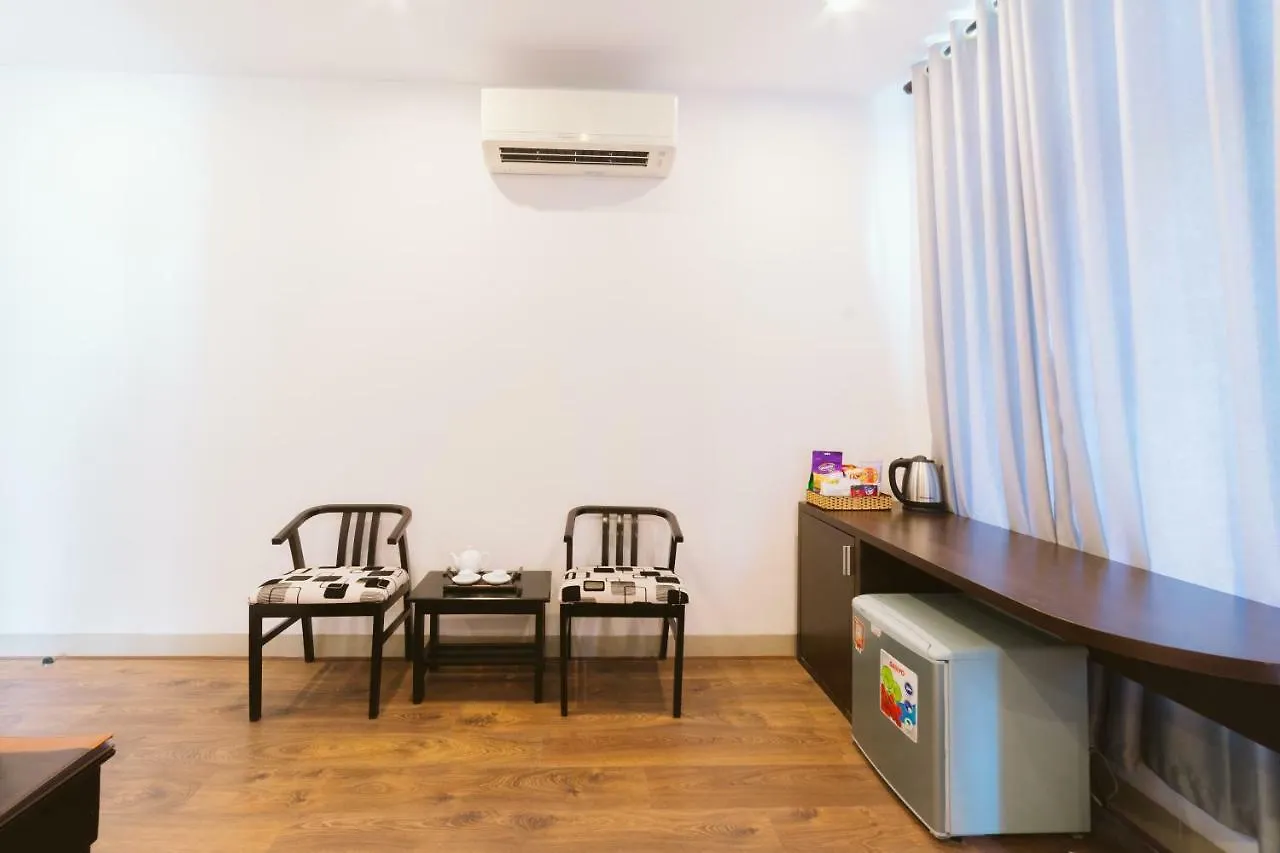 Gold Time Hotel Da Nang 3*,  Vietnam